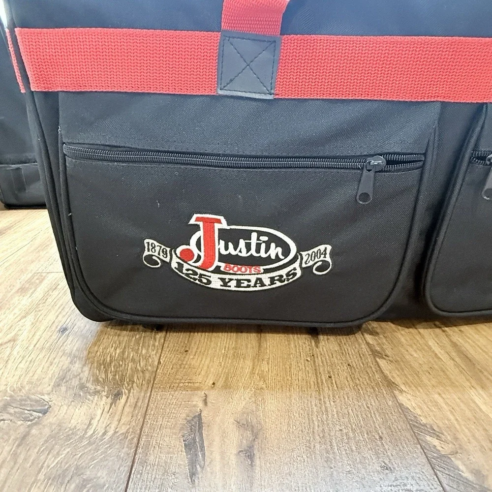 VTG 2004 Justin Boots NFR National Finals Rodeo Wrangler Las Vegas Duffle Bag